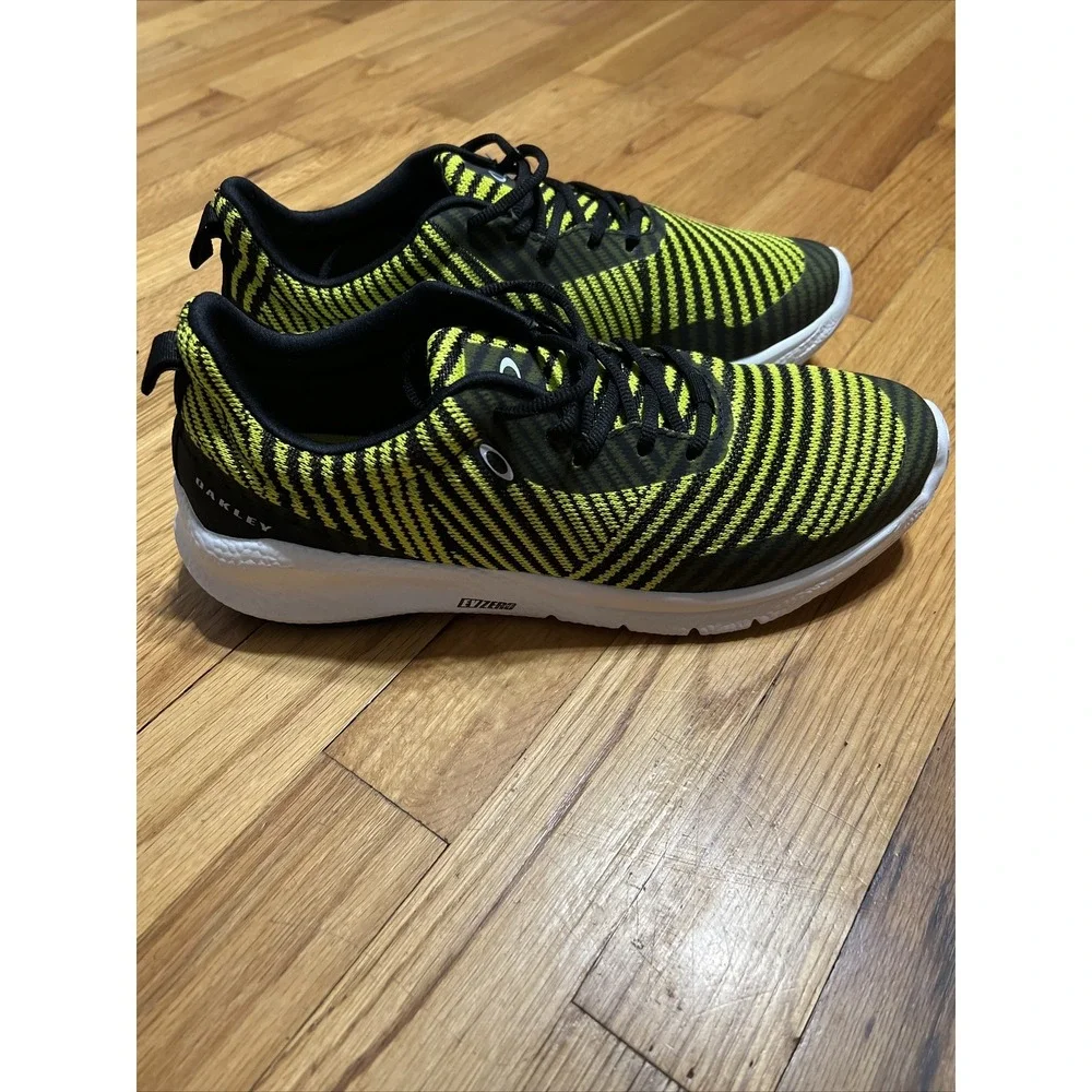 Oakley ez zero pattern sneakers Size US 10 New